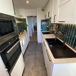Apartment T4 Cosy Et Moderne Au Coeur D'anglet, Plages A 5 Min, Parking Securise & Fibre Anglet