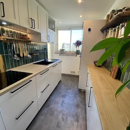 Lejlighed T4 Cosy Et Moderne Au Coeur D'anglet, Plages A 5 Min, Parking Securise & Fibre