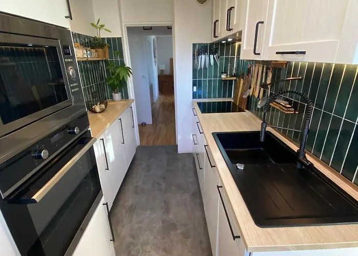 Lejlighed T4 Cosy Et Moderne Au Coeur D'anglet, Plages A 5 Min, Parking Securise & Fibre Anglet